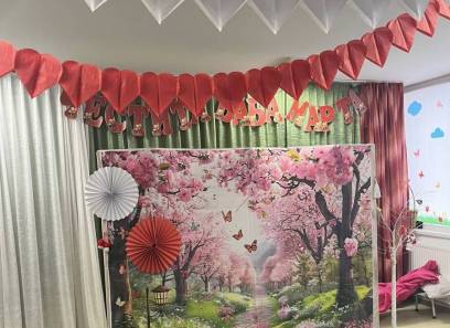 Днес в детската градина децата се насладиха на прекрасен театър, подготвен с много старание и любов от учителките на ДГ “Пролет”!